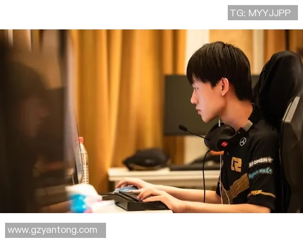 赛后复盘:TES与EDG对决中的战术意识与团队配合分析